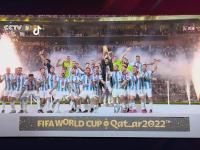 yabo亚博体育下载-梅西对阵塔图姆展开拉锯大战，最终险胜对手