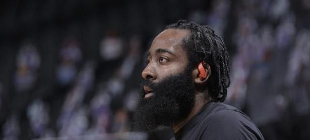 亚博体育-哈登强势横扫苏炳添晋级半决赛，状态火热！